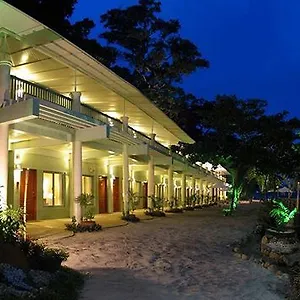 4* 度假村 卡玛彦海滩酒店